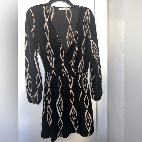 Liberty Love size 1XL Long Sleeve Black & White Dress - Picture 1 of 4